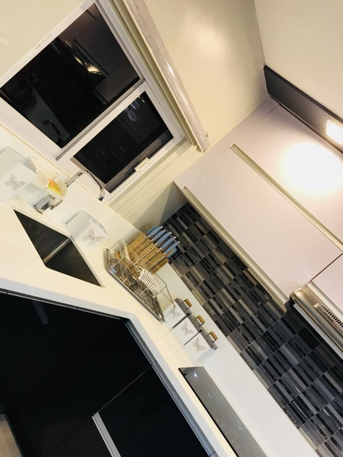 Hillary Timog Park Homes Angeles Eksteriør billede